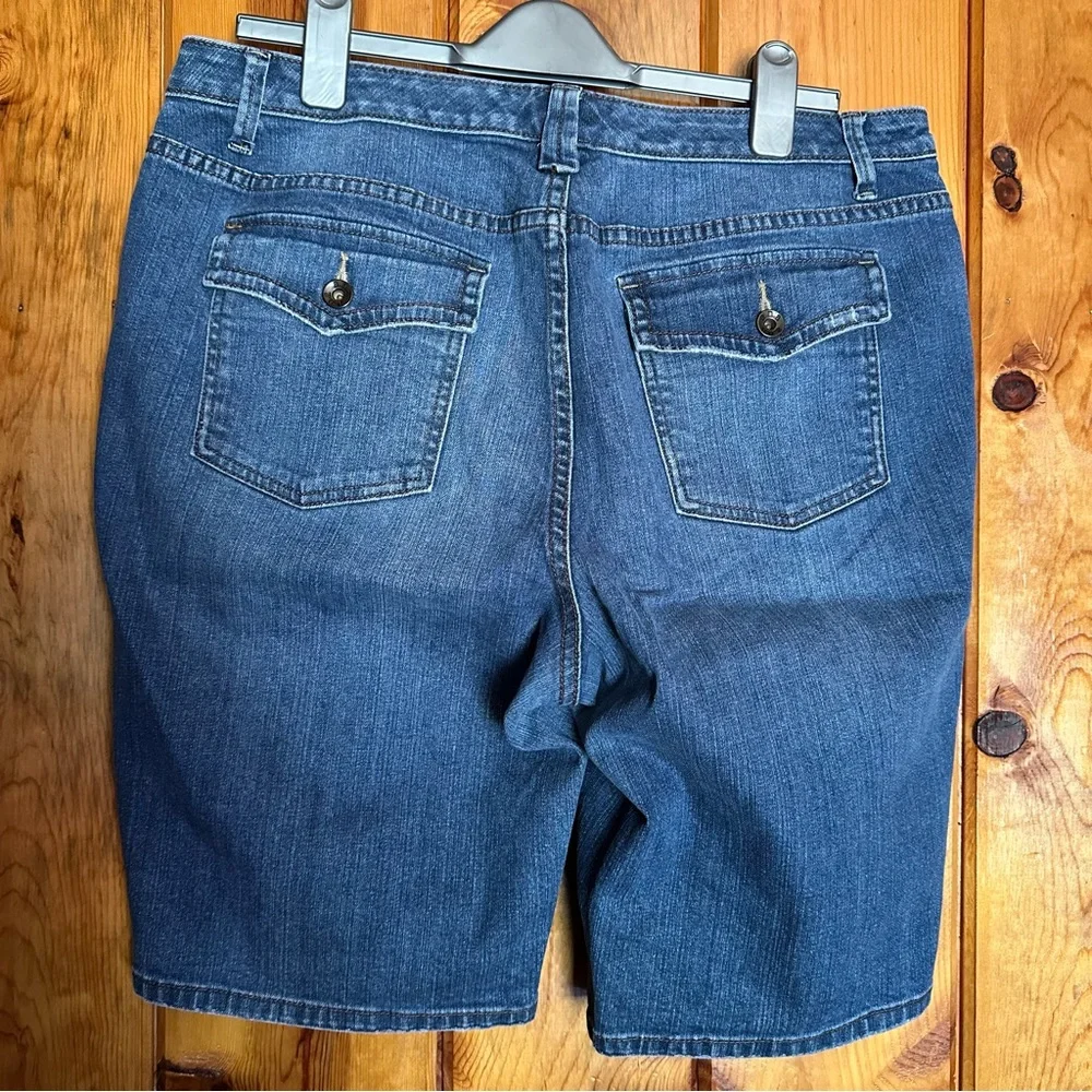 A.N.A. Blue Denim Shorts - Picture 2 of 5
